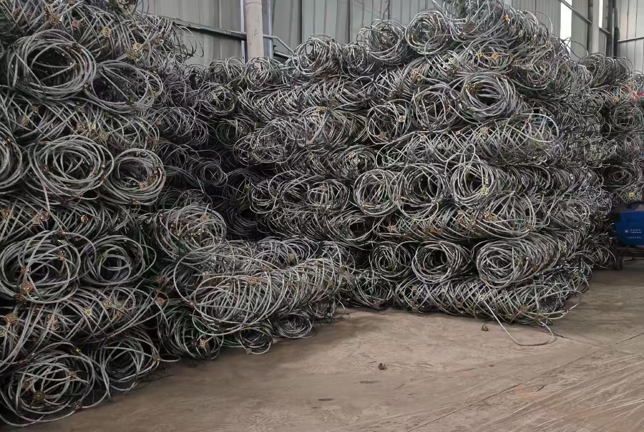 禄银金属制品资质证书