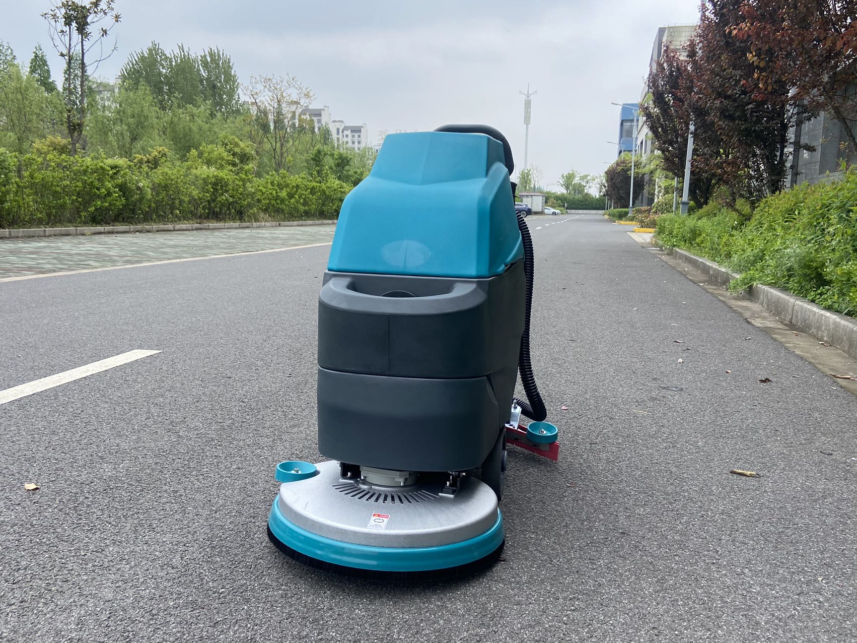 广州市手推式洗地机
