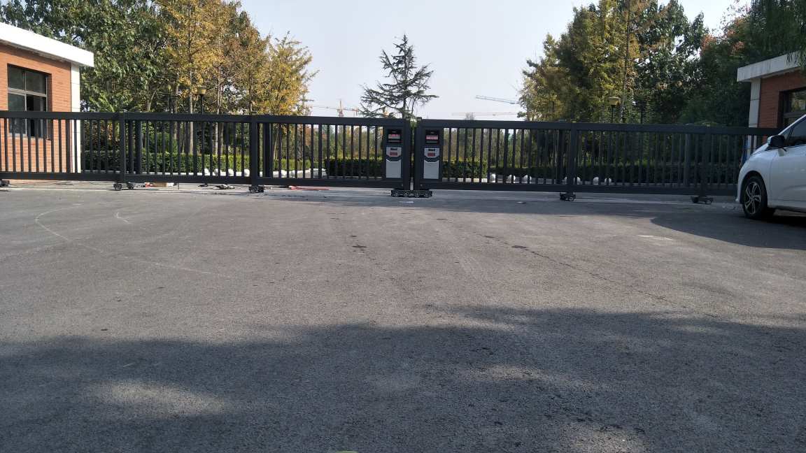 阿拉尔市悬浮门段滑门