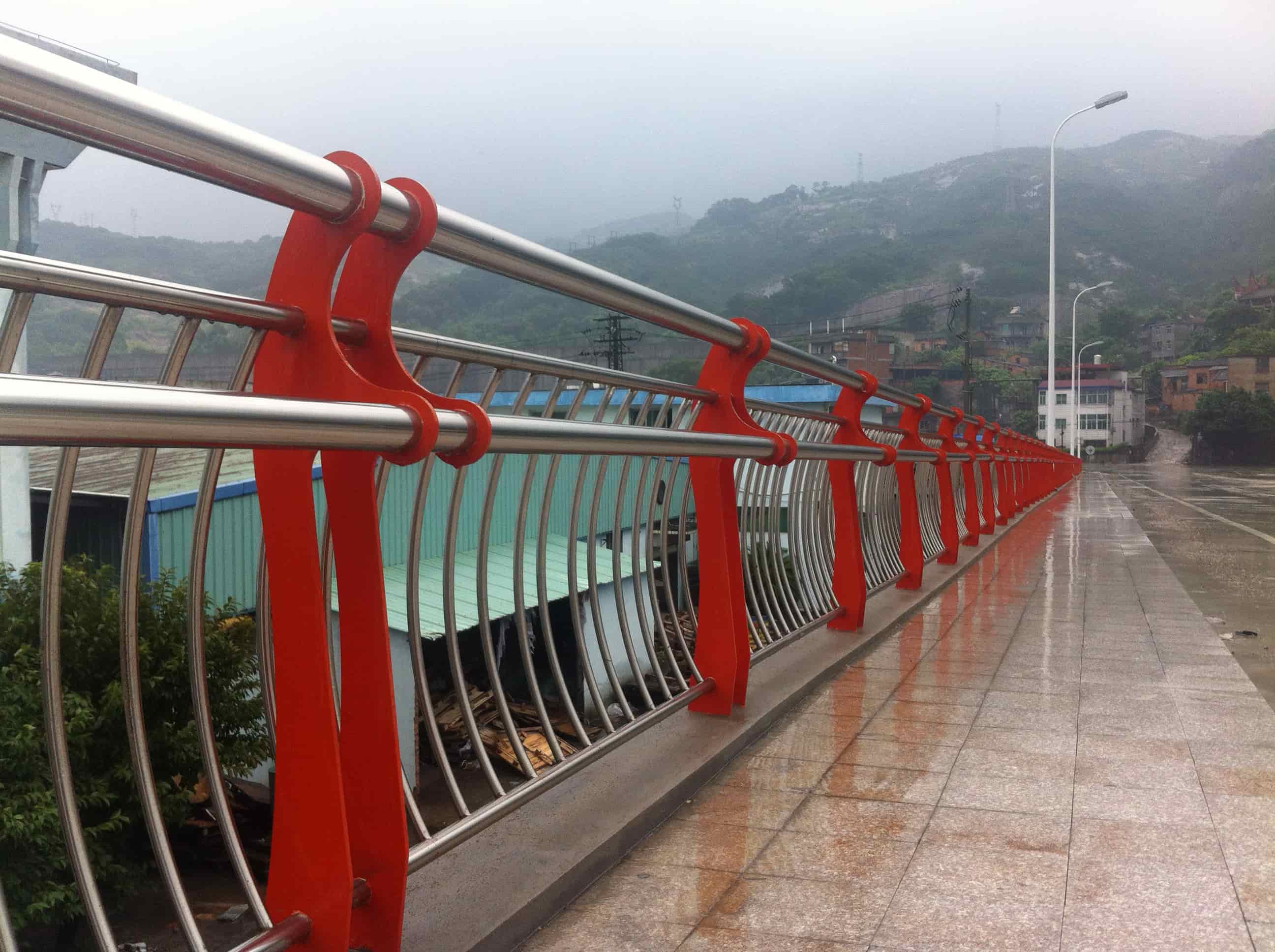 淮北市不锈钢复合管护栏道路护栏