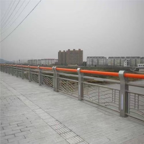菏泽市不锈钢管道路隔离护栏 - 推荐