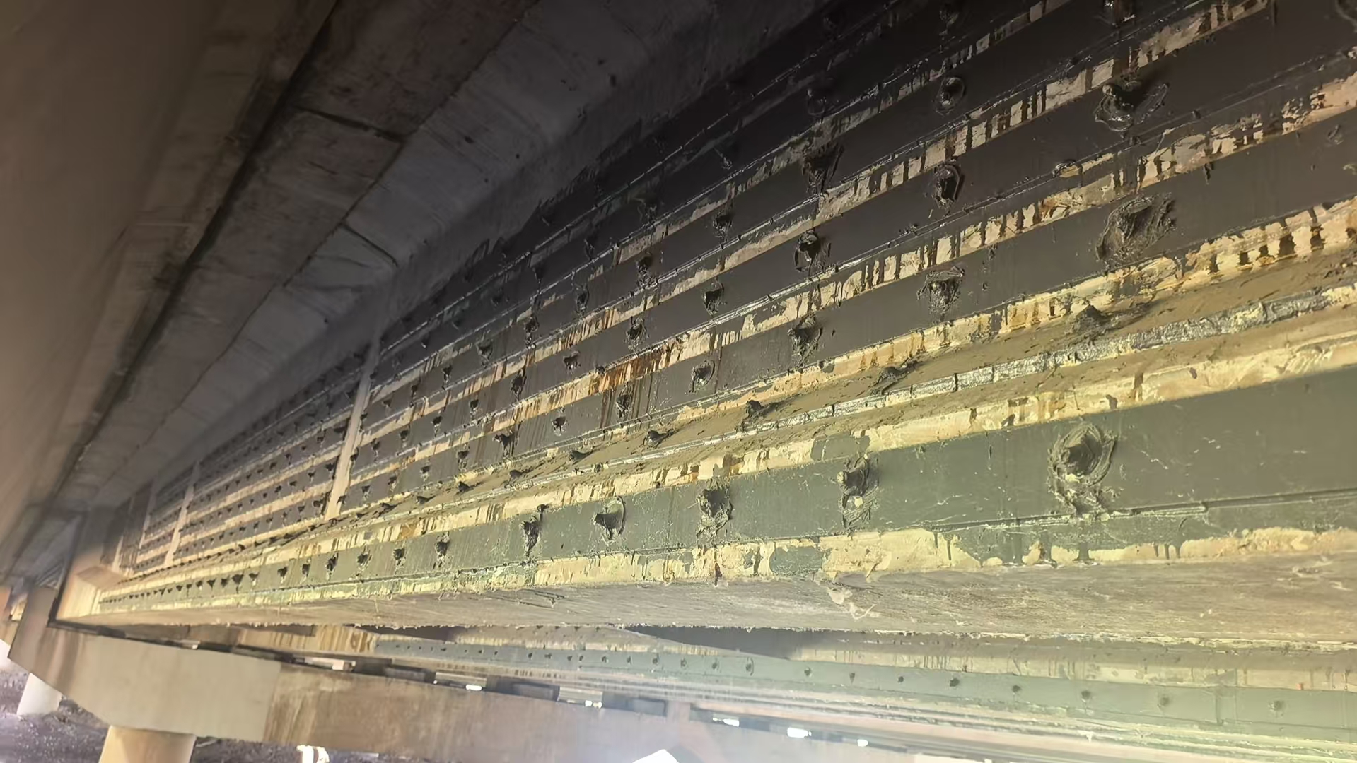 沈阳市桥面防水施工桥梁道路灌钢施工 - 推荐